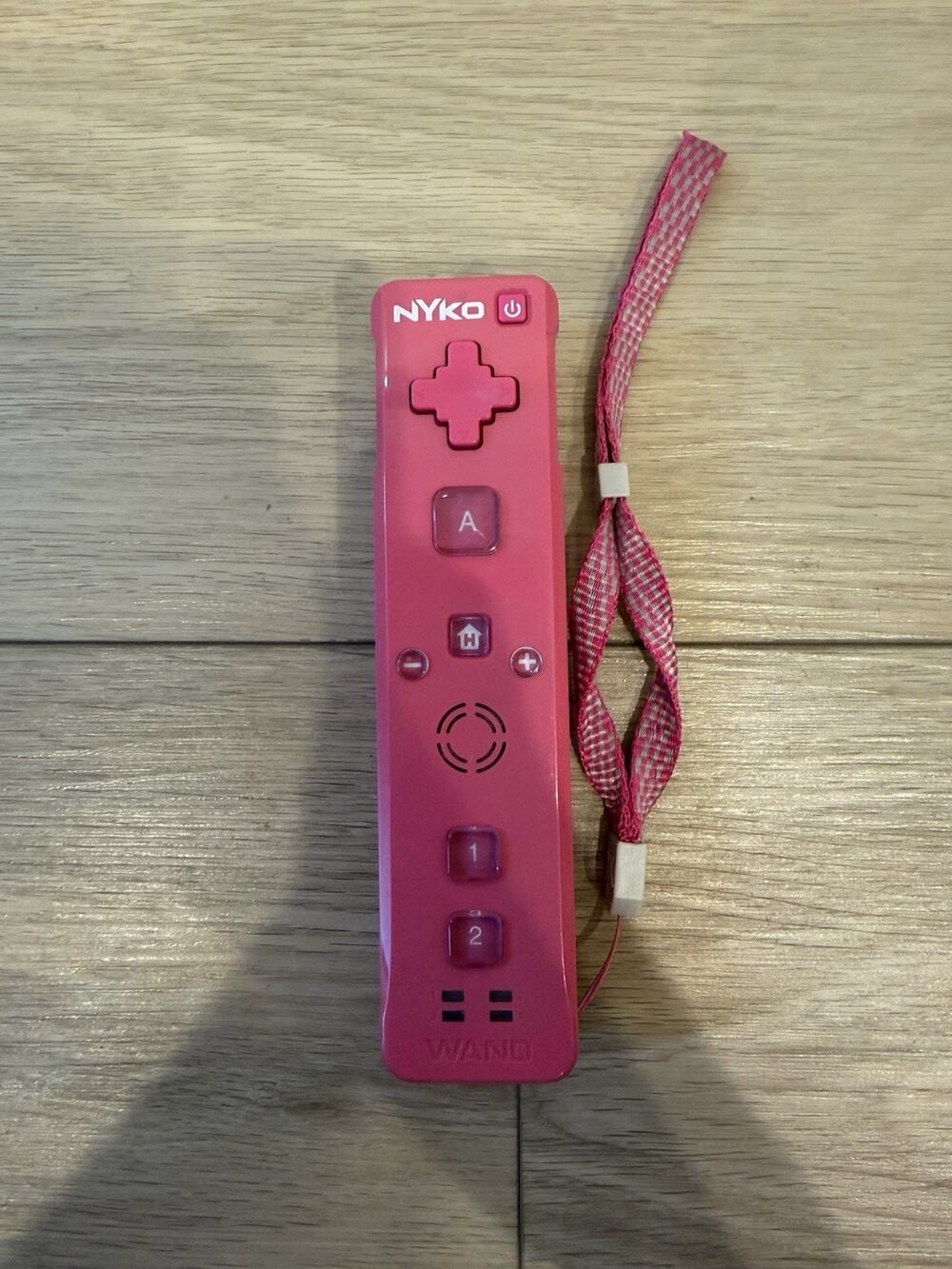 Pink Nyko Remote Wii Remote